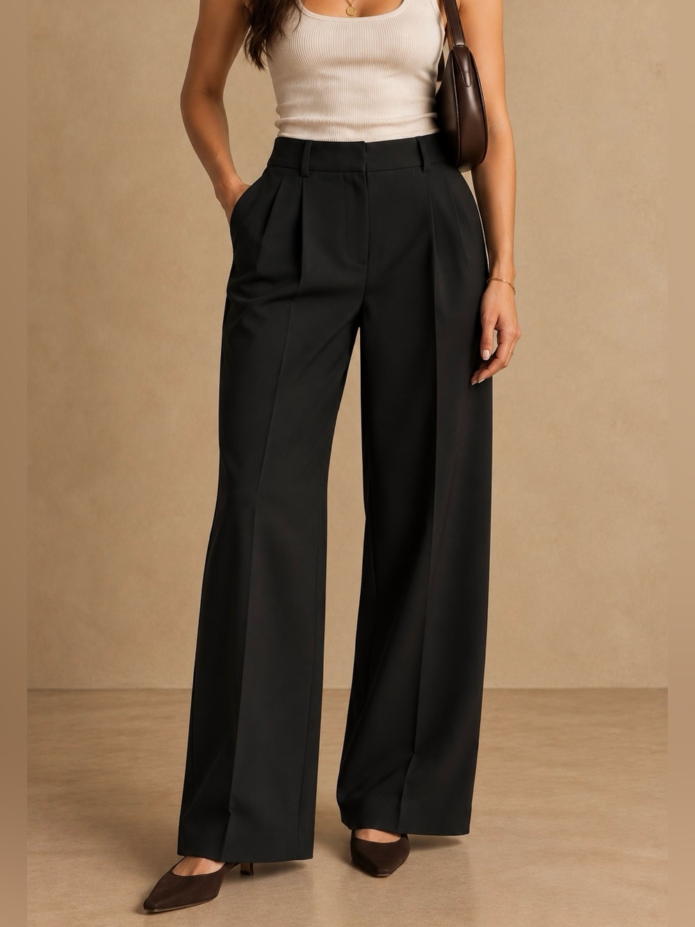 Aritzia Wilfred The Effortless Pant Crepette - Size 8 Short